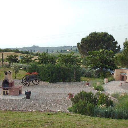 Agriturismo Le Docce Кастельфьорентино Экстерьер фото