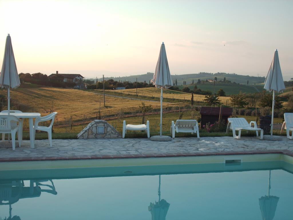 Agriturismo Le Docce Кастельфьорентино Экстерьер фото